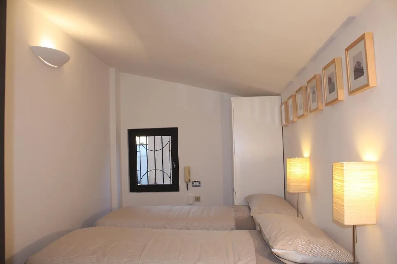 S.Zanobi Courtyard House W/ Terrace Apartment Florence
